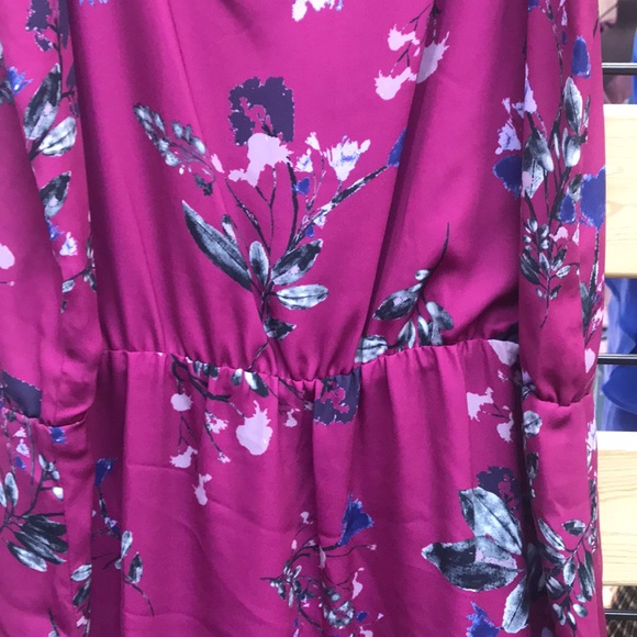 NWT,Parker
Floral Ruffled Hi-Lo Midi Dress,delfina - Picture 7 of 16